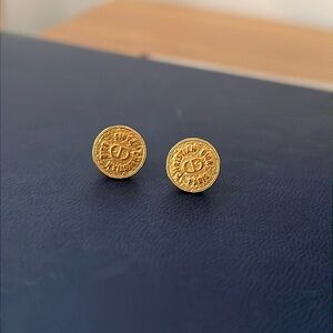 Dior gold studs